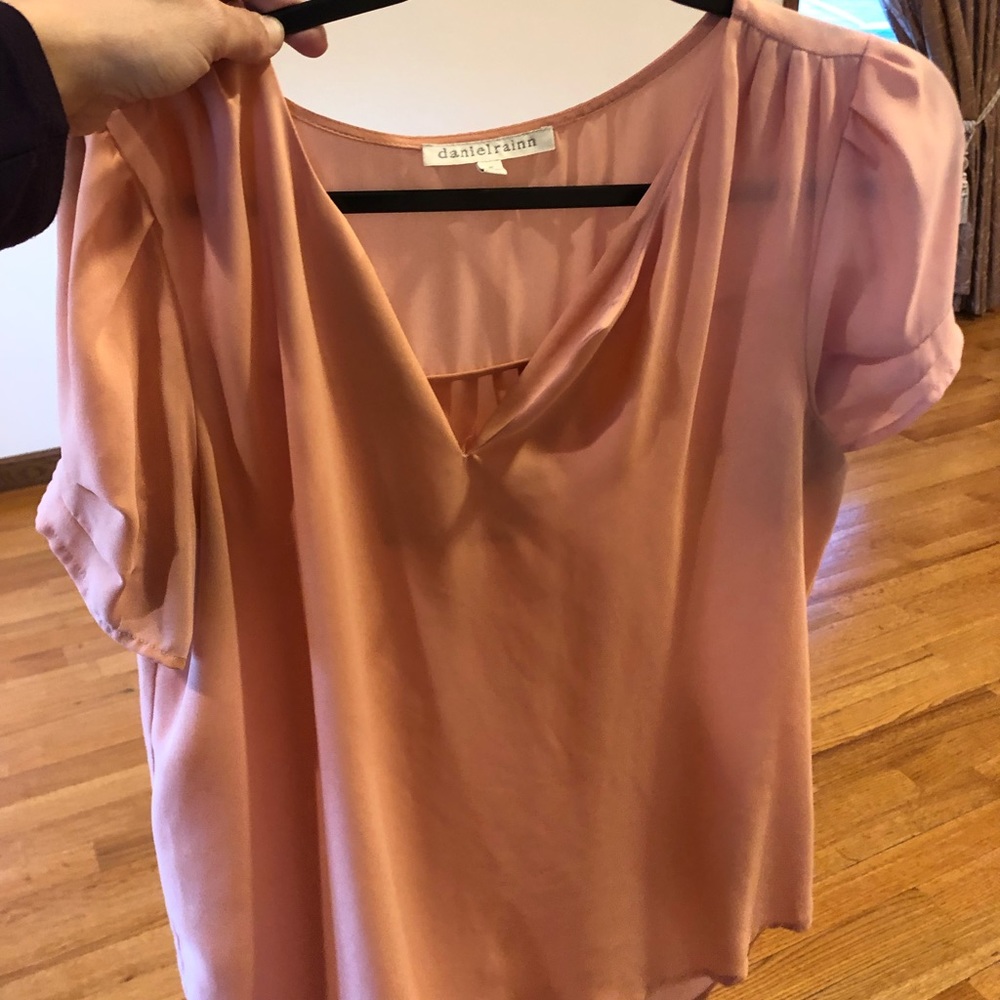 Short sleeved blouse